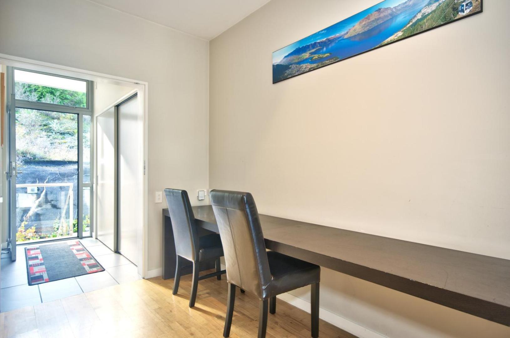 Pure Retreat Lake Views Κουίνσταουν Εξωτερικό φωτογραφία