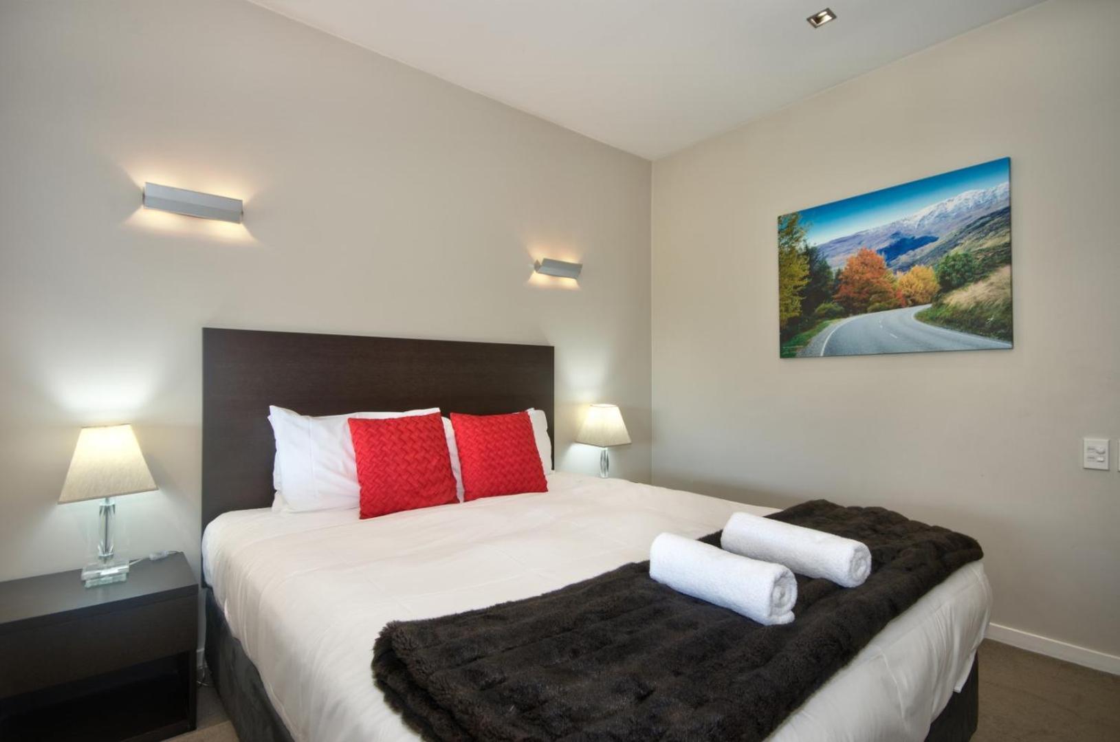 Pure Retreat Lake Views Κουίνσταουν Εξωτερικό φωτογραφία