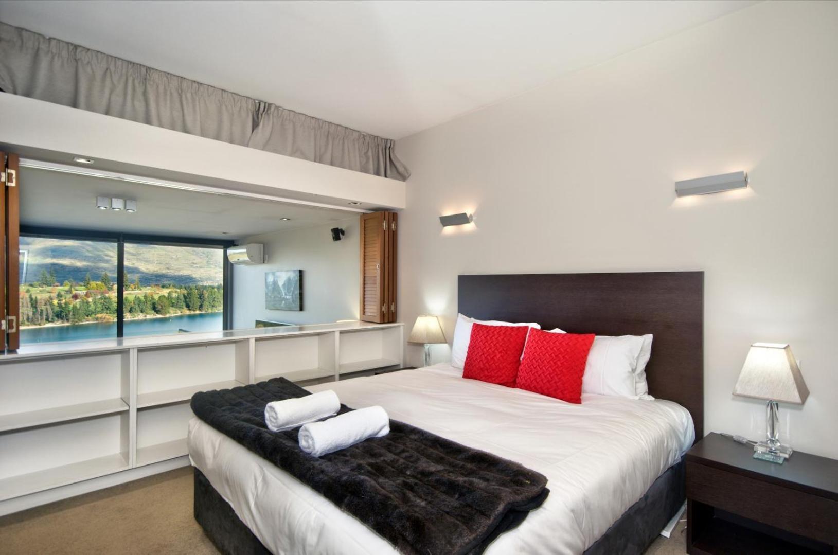 Pure Retreat Lake Views Κουίνσταουν Εξωτερικό φωτογραφία